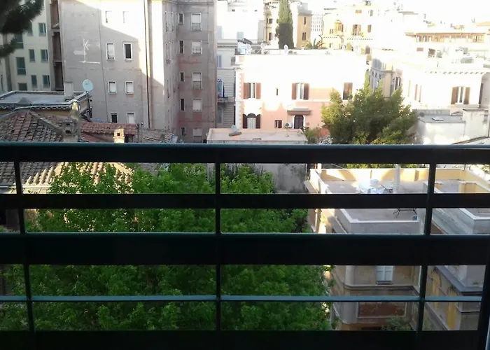 Flower Guesthouse Roma